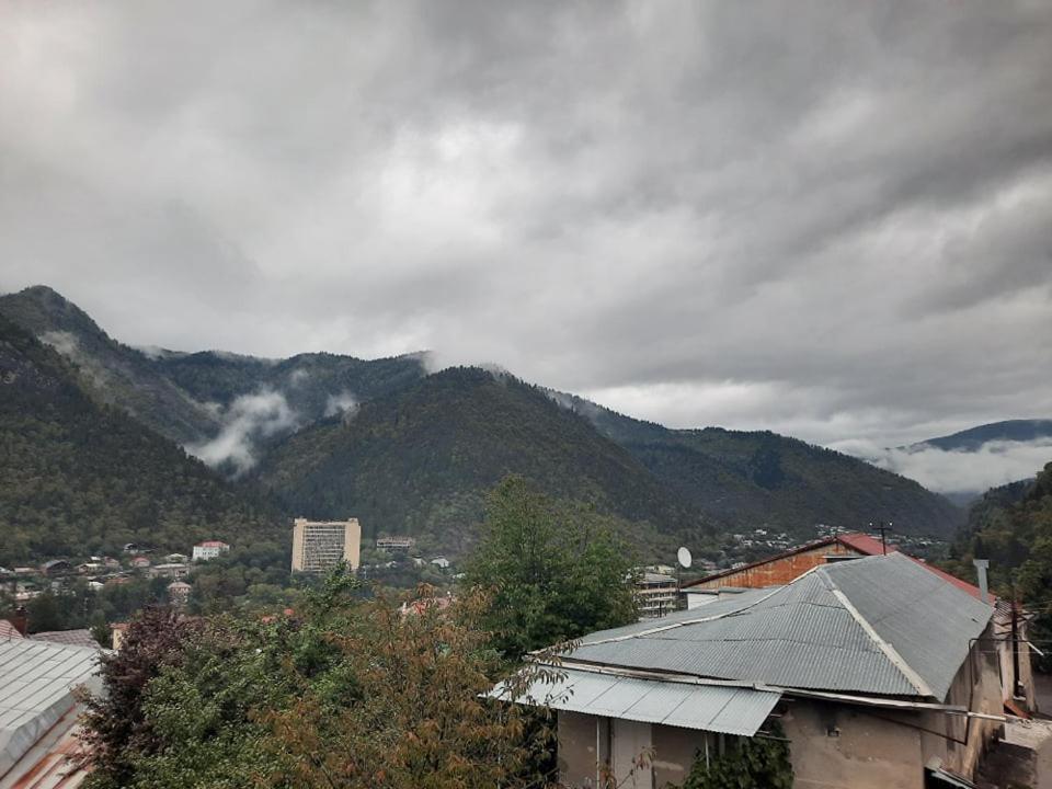 Guest House Bochora Borjomi Exteriör bild